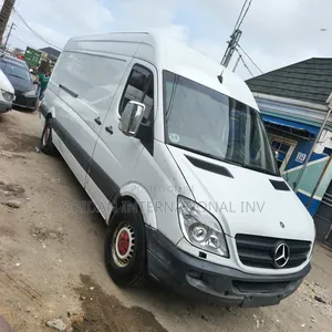 Mercedes-Benz Sprinter 2013 White