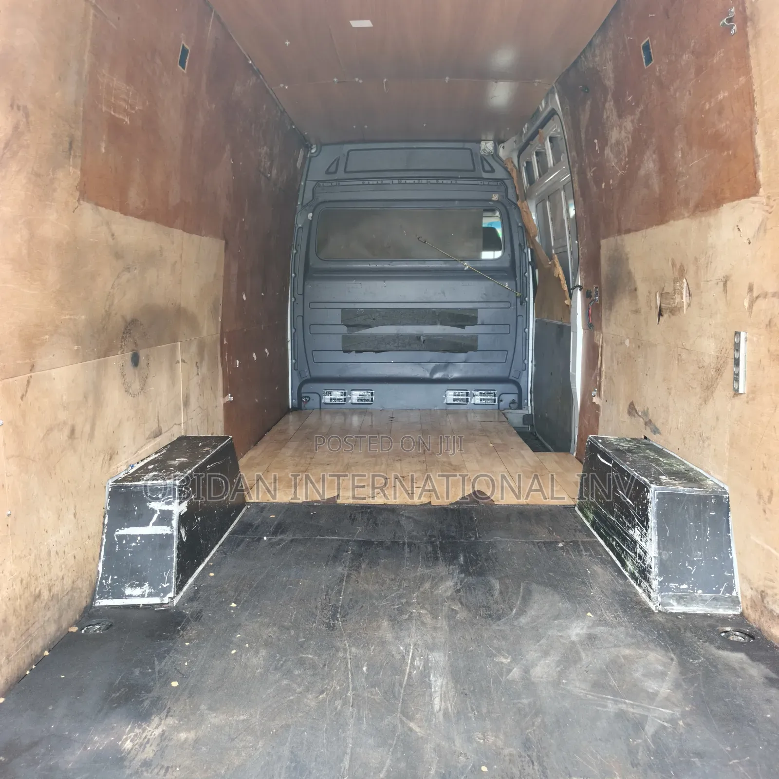 Mercedes-Benz Sprinter 2013 White