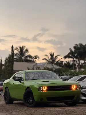 Dodge Challenger 2017 Green