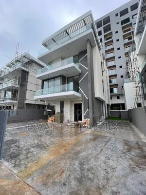 5bdrm Duplex in Banana Island for sale