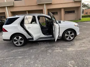 Mercedes-Benz GLE-Class GLE 350 2017 White
