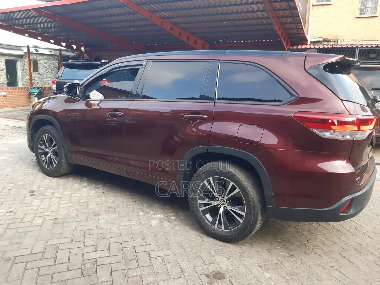 Toyota Highlander 2017 Red