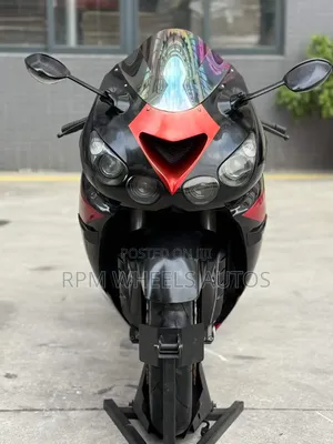 Kawasaki Ninja ZX-14R 2008 Red