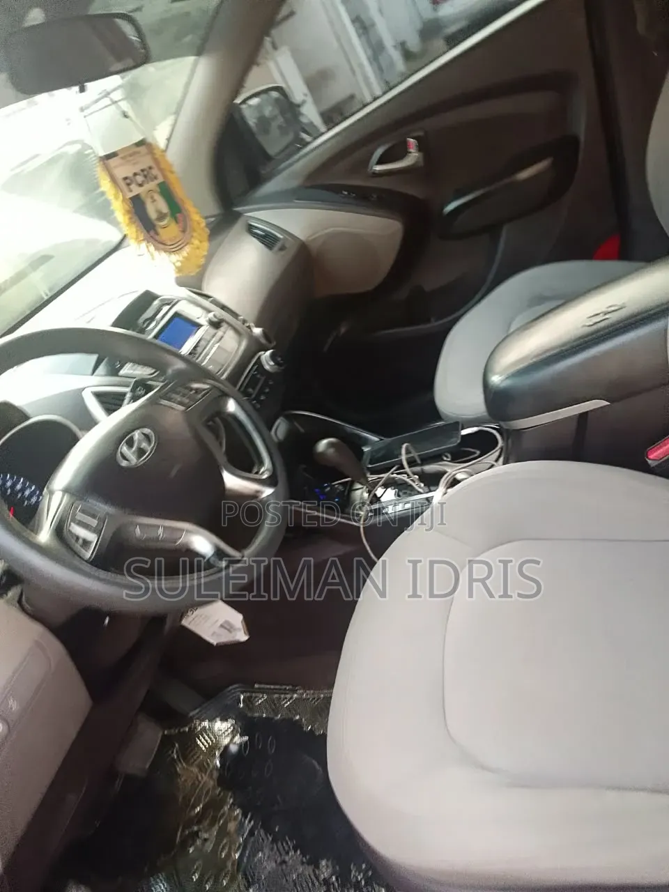 Hyundai Tucson 2011 Red