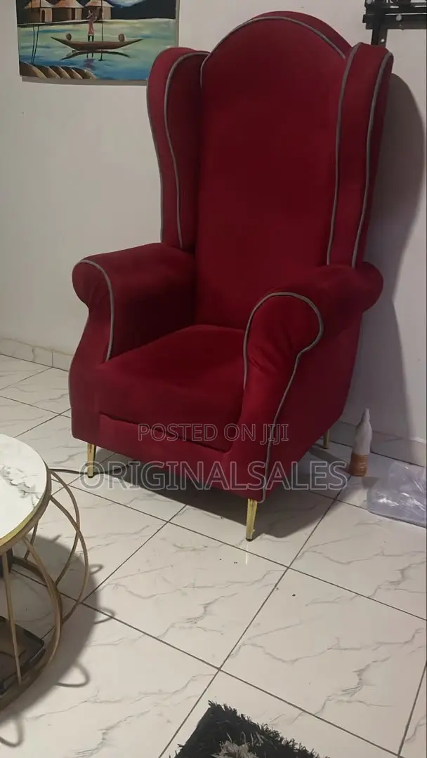 Center Chair