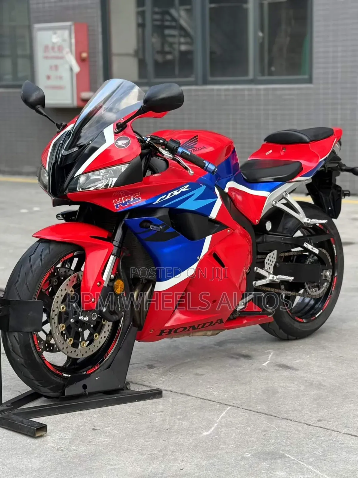 Honda CBR 2012 Red