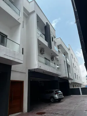 2bdrm Apartment in Ikate Lekki Lagos for sale