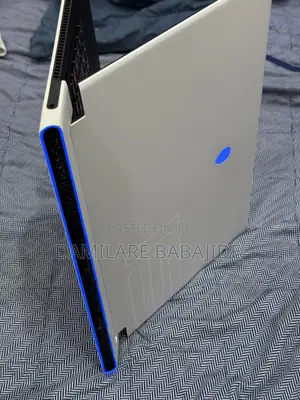 Laptop Alienware X15 r2 16GB Intel Core i7 SSD 2T