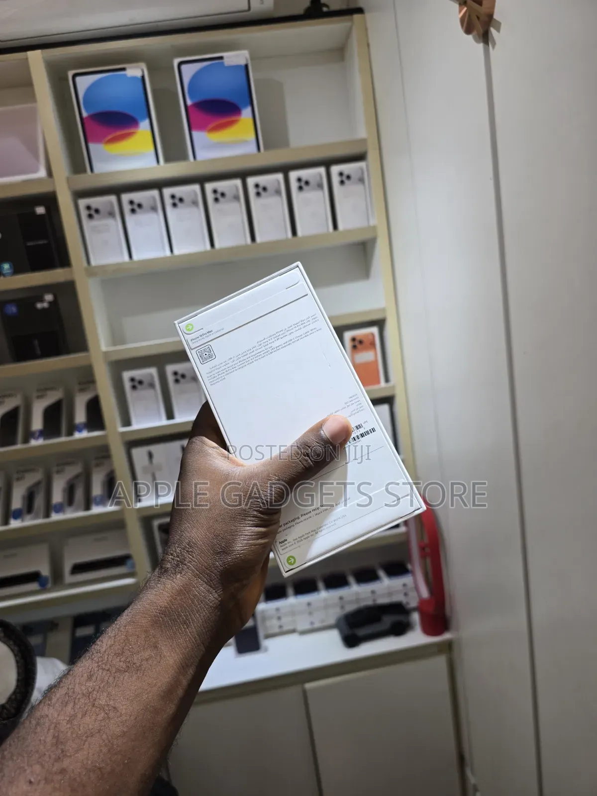 New Apple iPhone 18 Pro Max 512 GB Red