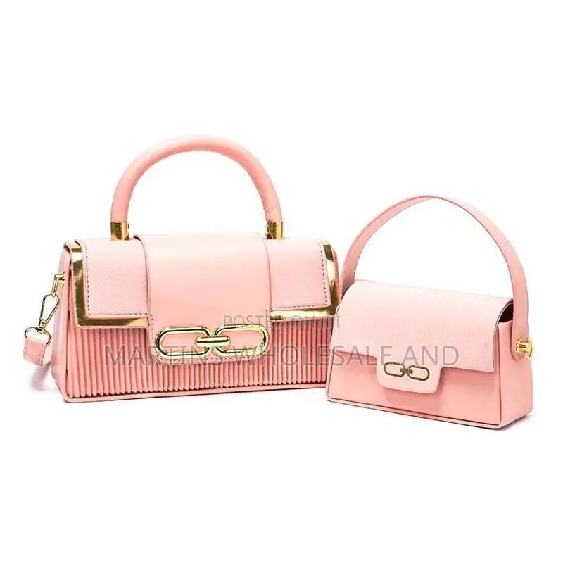 Women's Handbag Set Featuring a Structured Pleated Base and a Distinct