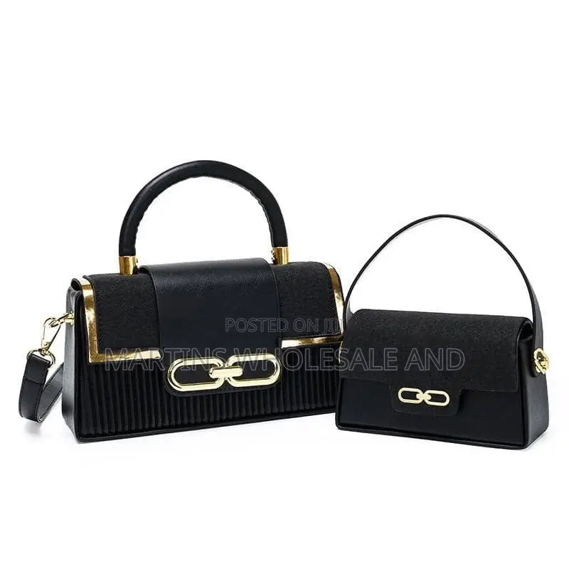 Women's Handbag Set Featuring a Structured Pleated Base and a Distinct