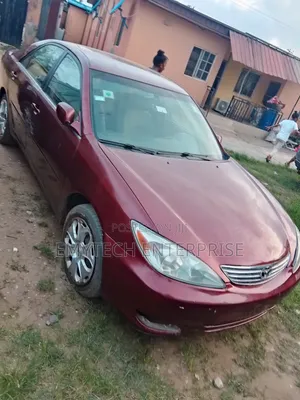 Toyota Camry 2004 Red