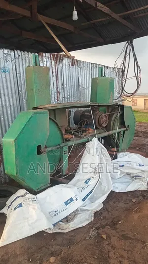 Bi-Saw Machine