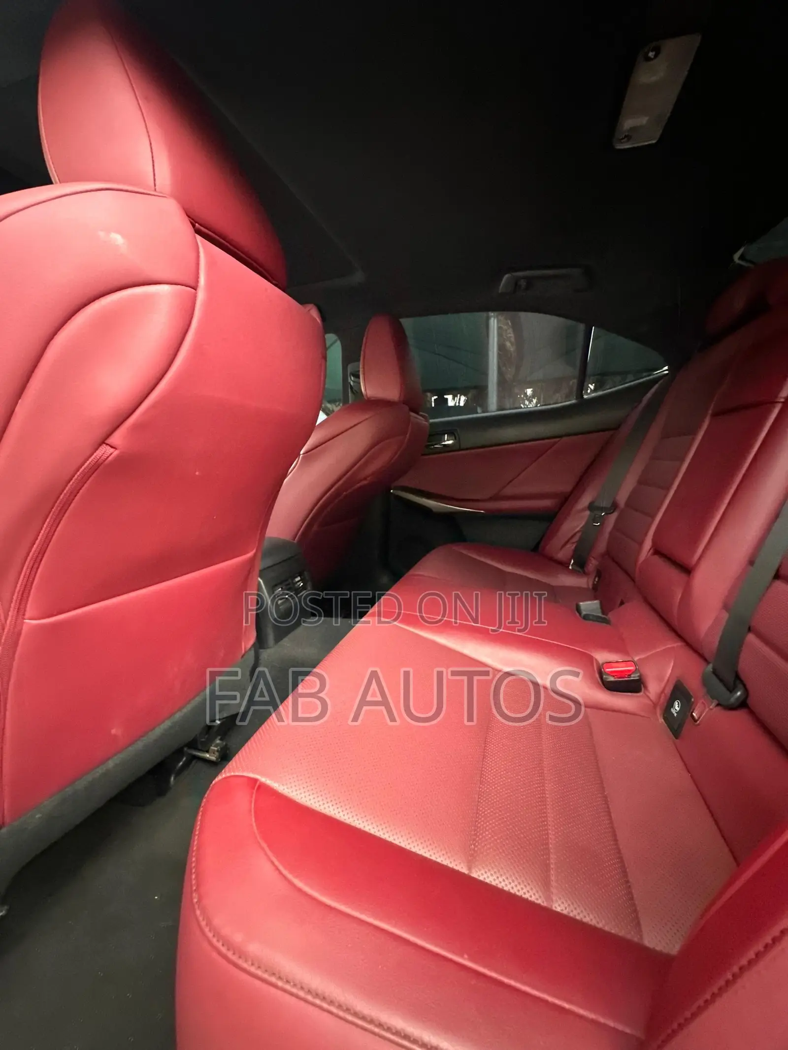 Lexus IS 300 AWD 2016 White