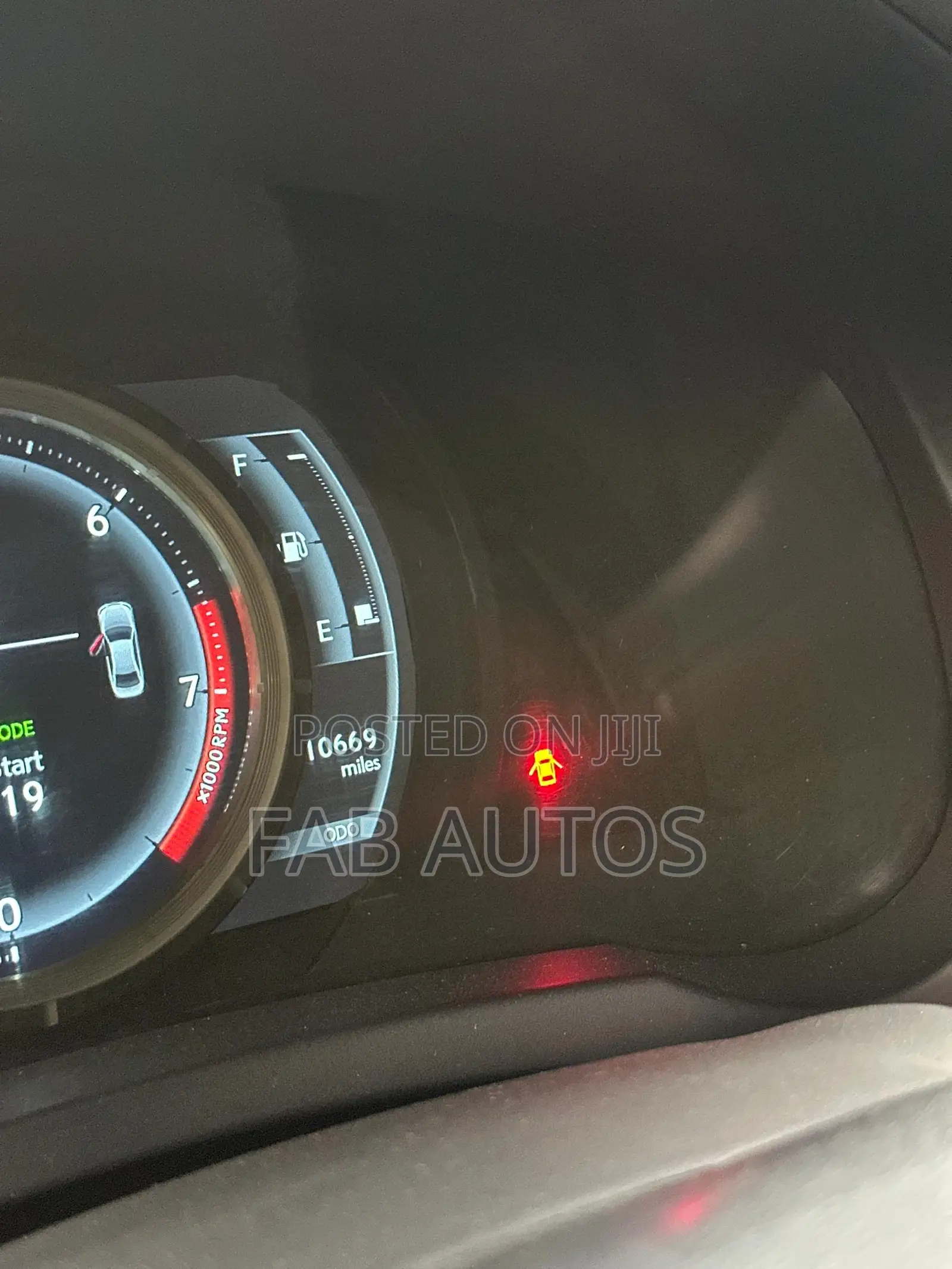 Lexus IS 300 AWD 2016 White