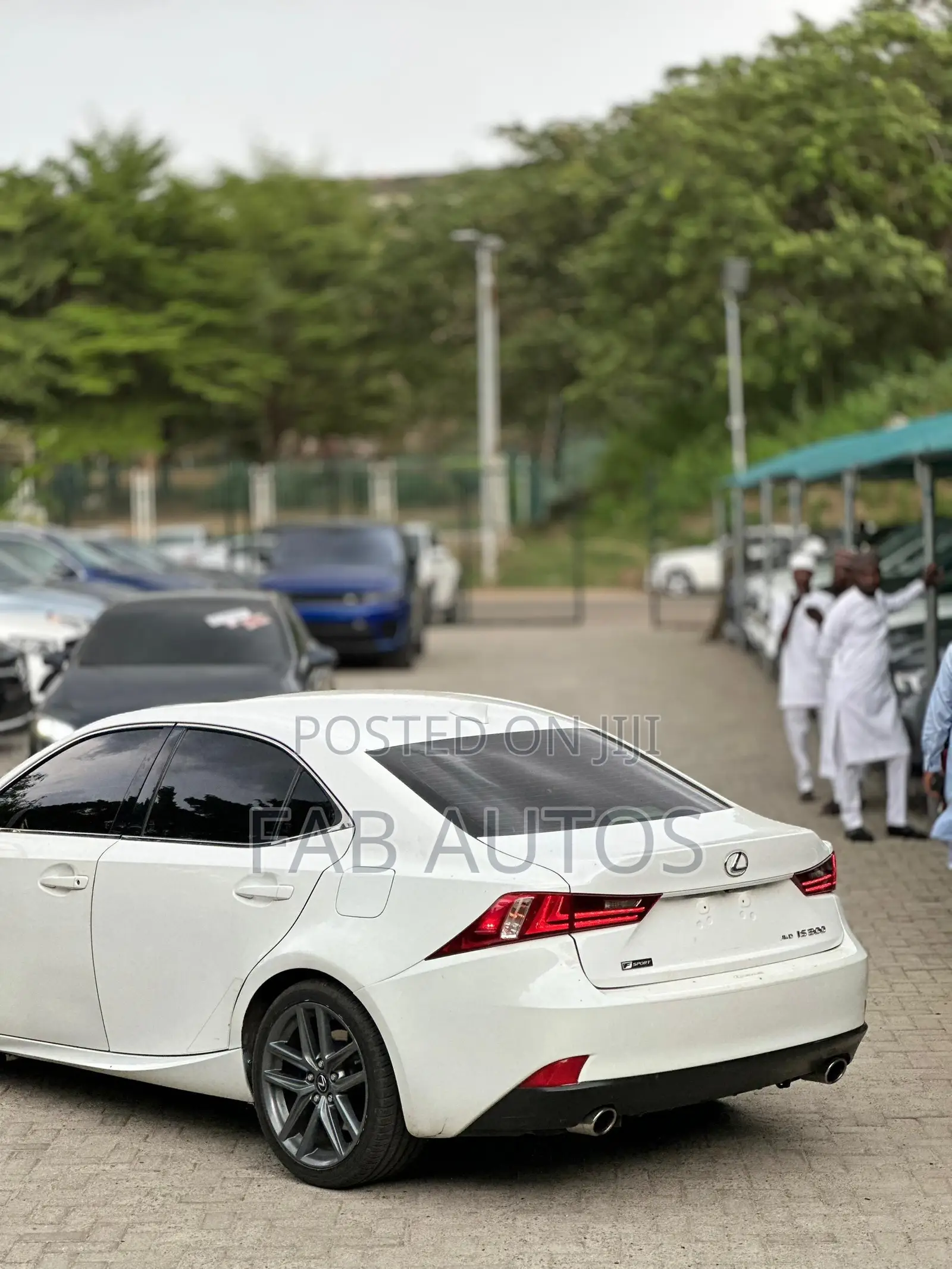Lexus IS 300 AWD 2016 White