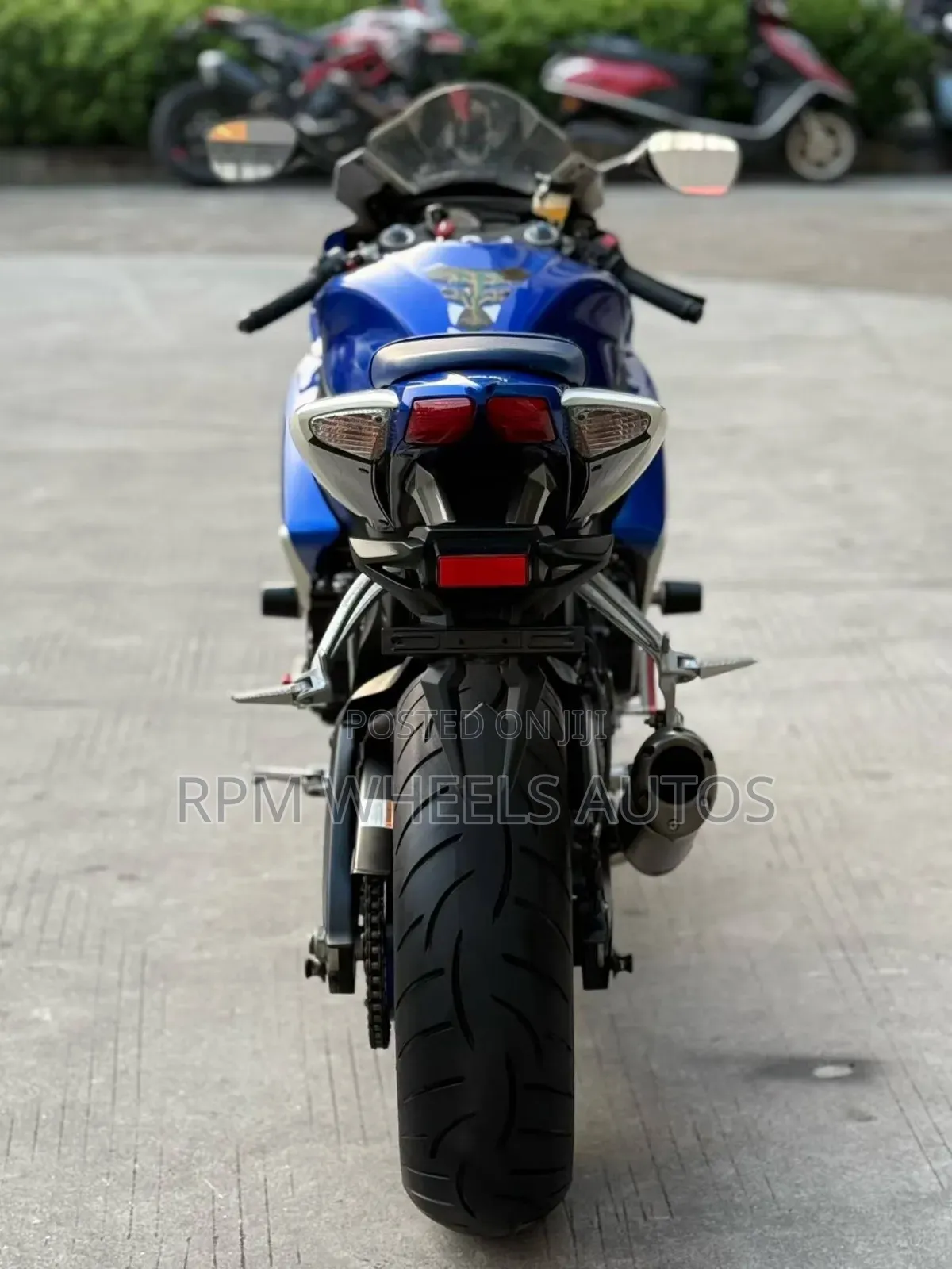 Suzuki GSX-R 2010 Blue