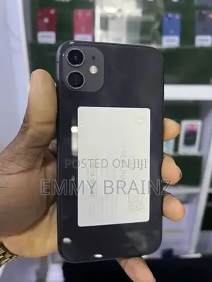 Apple iPhone 11 64 GB Black