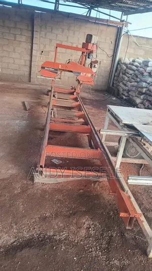Woodmizer Machine