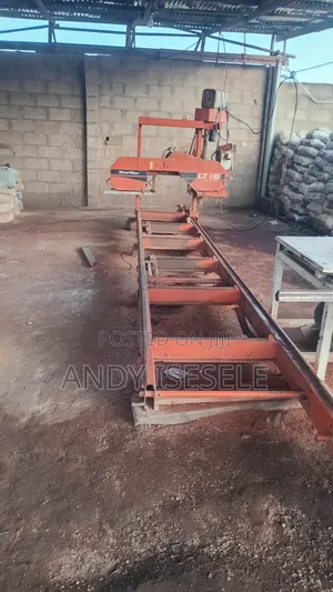 Woodmizer Machine