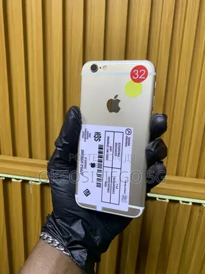 Apple iPhone 6s 32 GB Rose Gold
