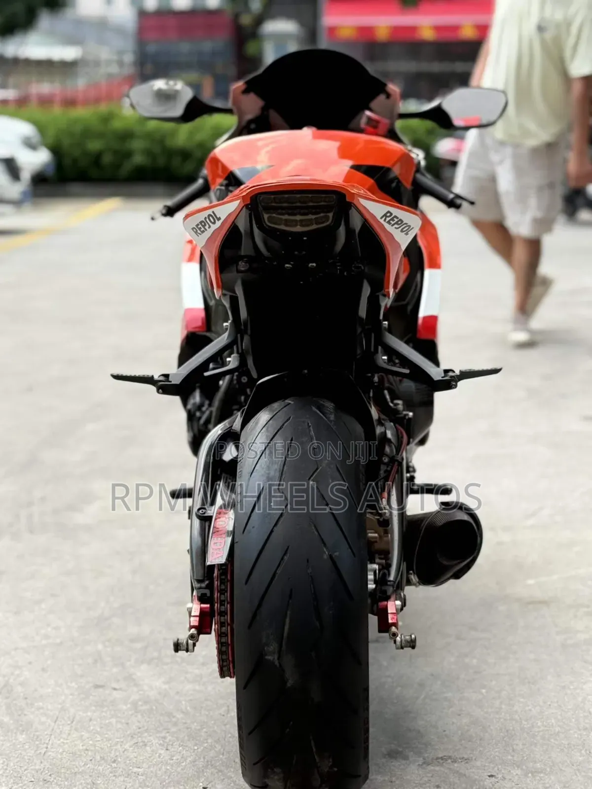 Honda CBR 2015 Orange