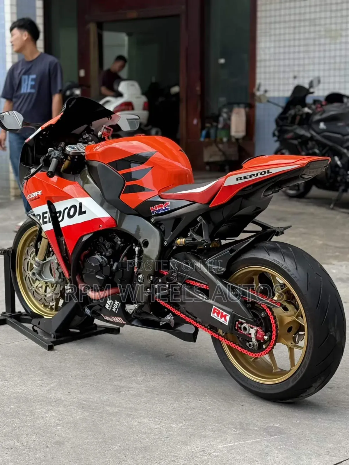 Honda CBR 2015 Orange