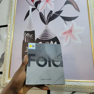 New Samsung Galaxy Z Fold4 512 GB Gray