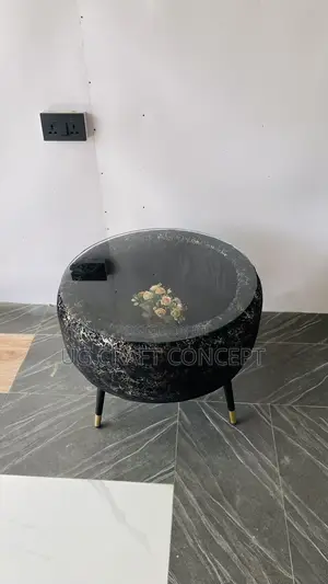 Modern Center Coffee Table With Storage.