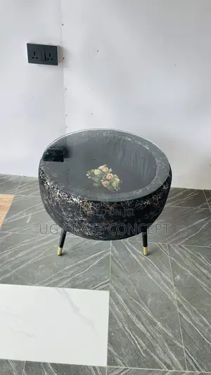 Modern Center Coffee Table With Storage.