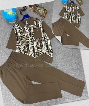 Brown Men's Short-Sleeve Polo Shirt and Matching Trousers Two-Piece Co