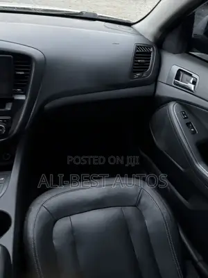 Kia Optima 2012 White