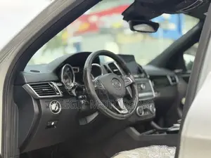 Mercedes-Benz GLE-Class 2016 Silver