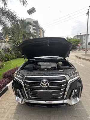 Toyota Land Cruiser 4.5 V8 GX-R 2015 Black