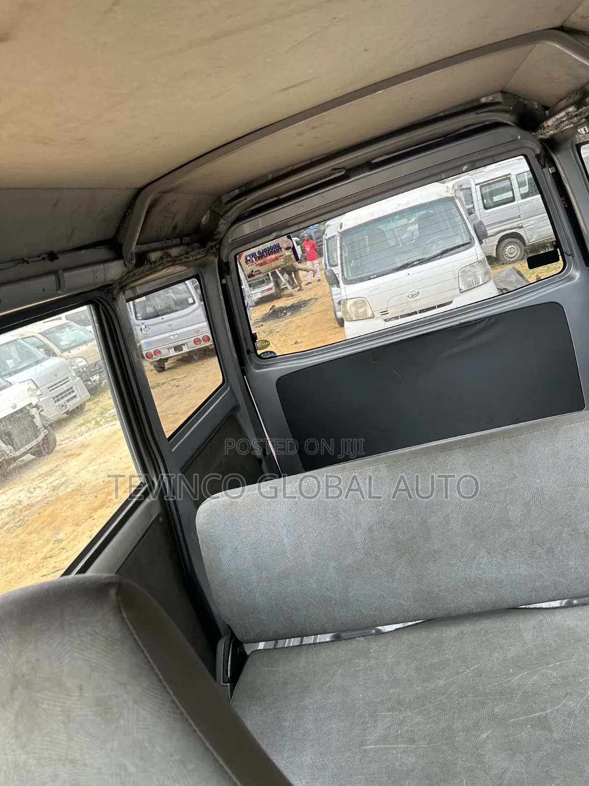 Nissan Clipper 2010 Silver