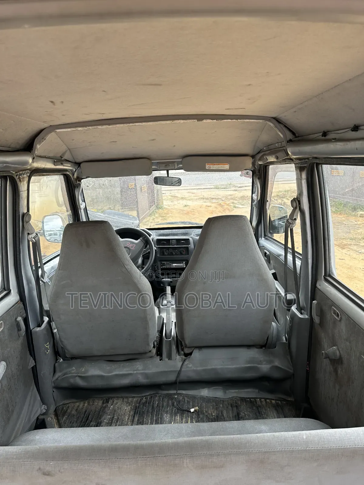 Nissan Clipper 2010 Silver