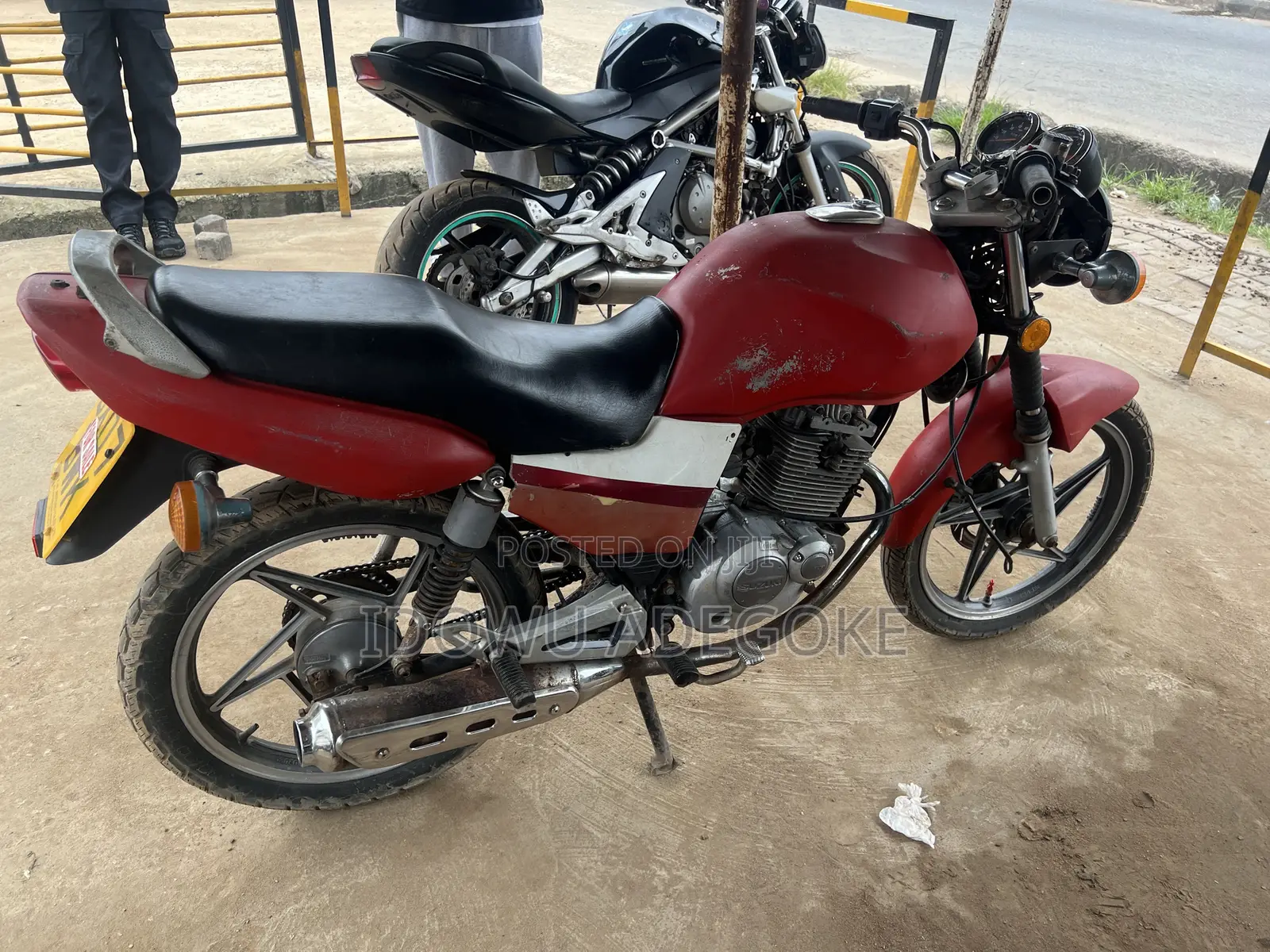 Suzuki GSX 125 2009 Red