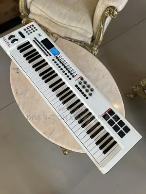 M-Audio Axiom 61
