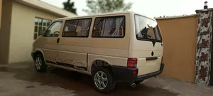 Volkswagen Transporter 2004