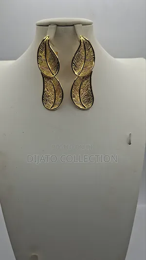 Gold Replica Earring