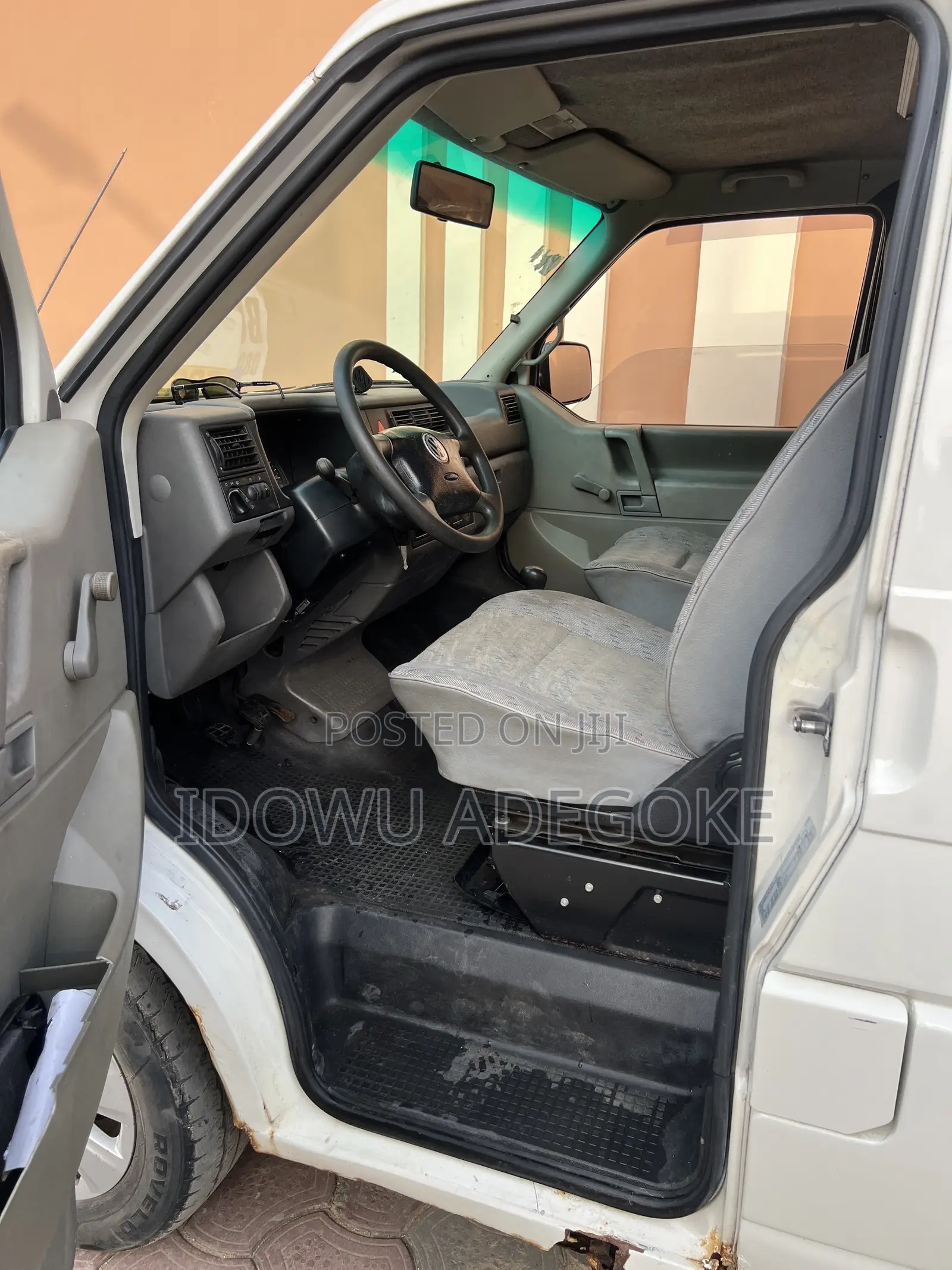 Volkswagen Up 2010 White