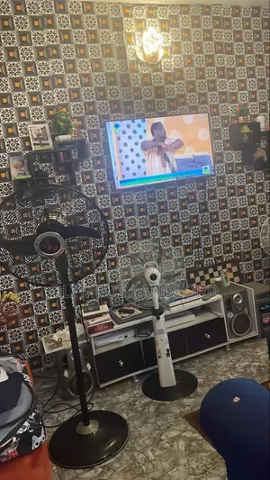 Neatly Used TV Shelf and Table Available for Fast Sale.