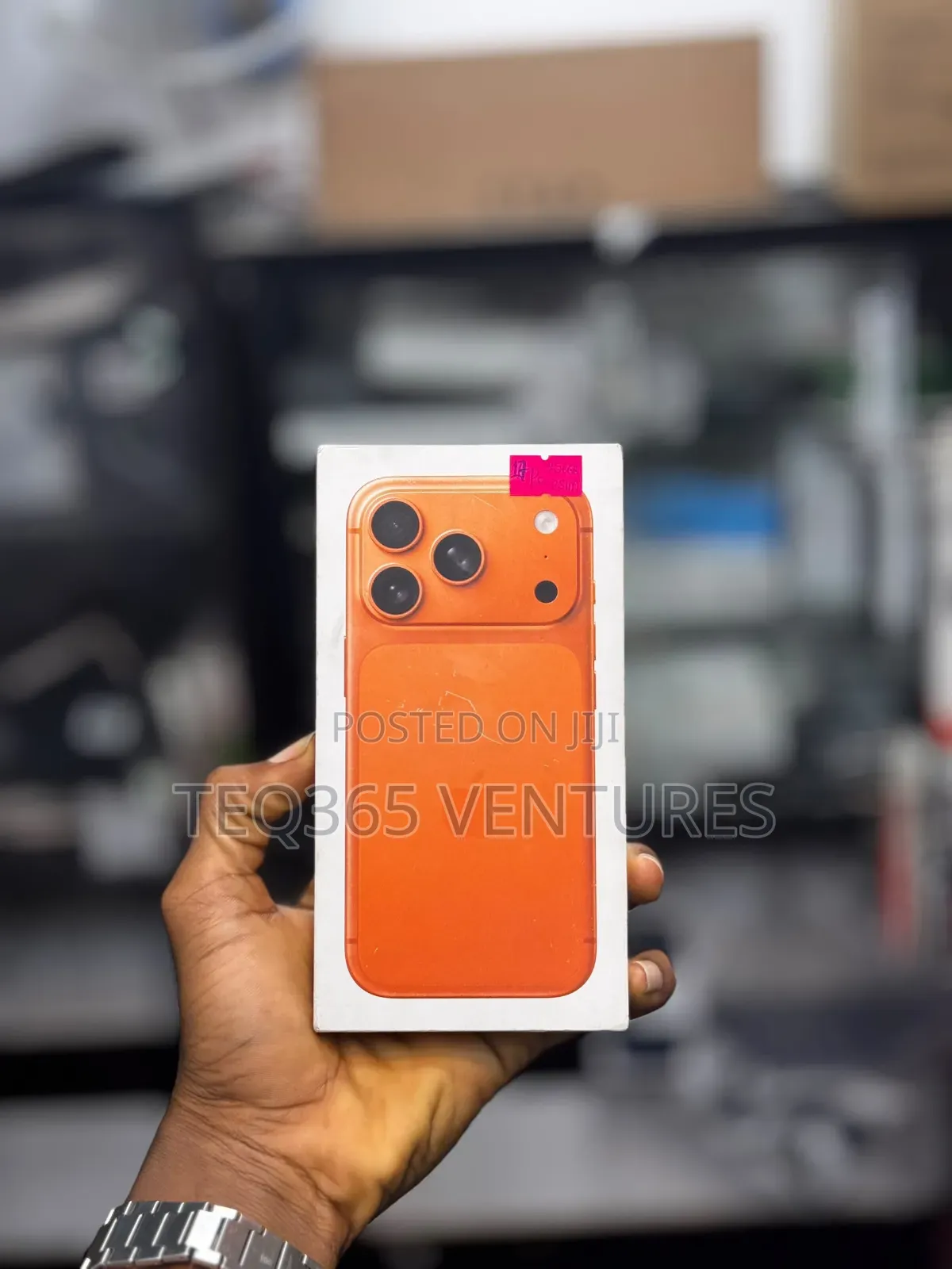 New Apple iPhone 17 Pro Max 256 GB Orange