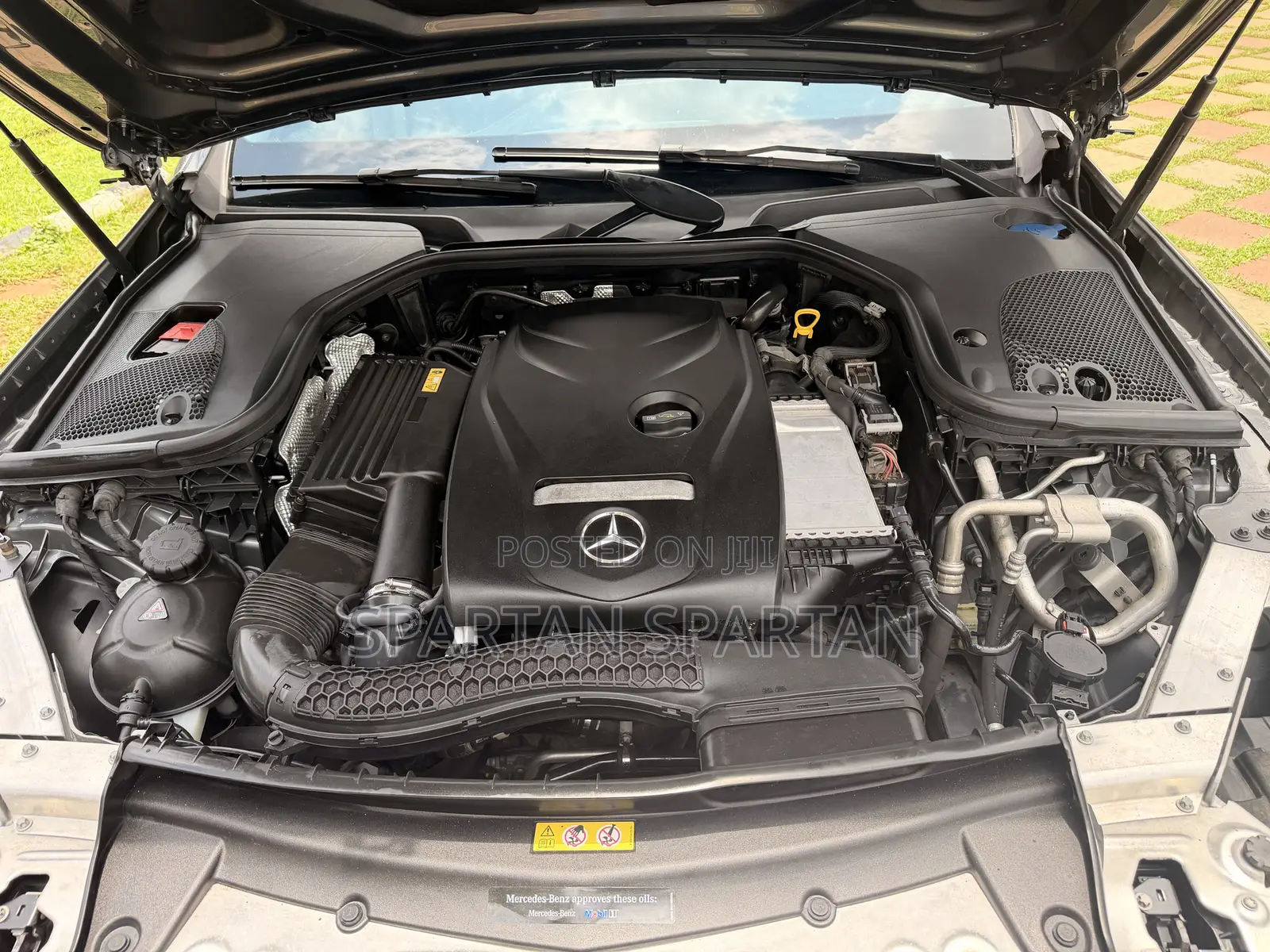 Mercedes-Benz E300 2017 Gray