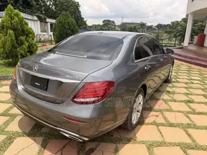 Mercedes-Benz E300 2017 Gray