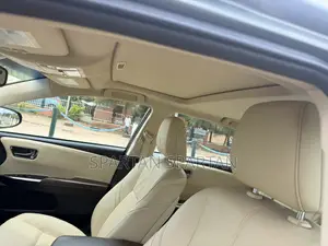 Toyota Avalon 2013 Green