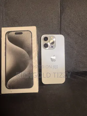 Apple iPhone 15 Pro 256 GB Silver