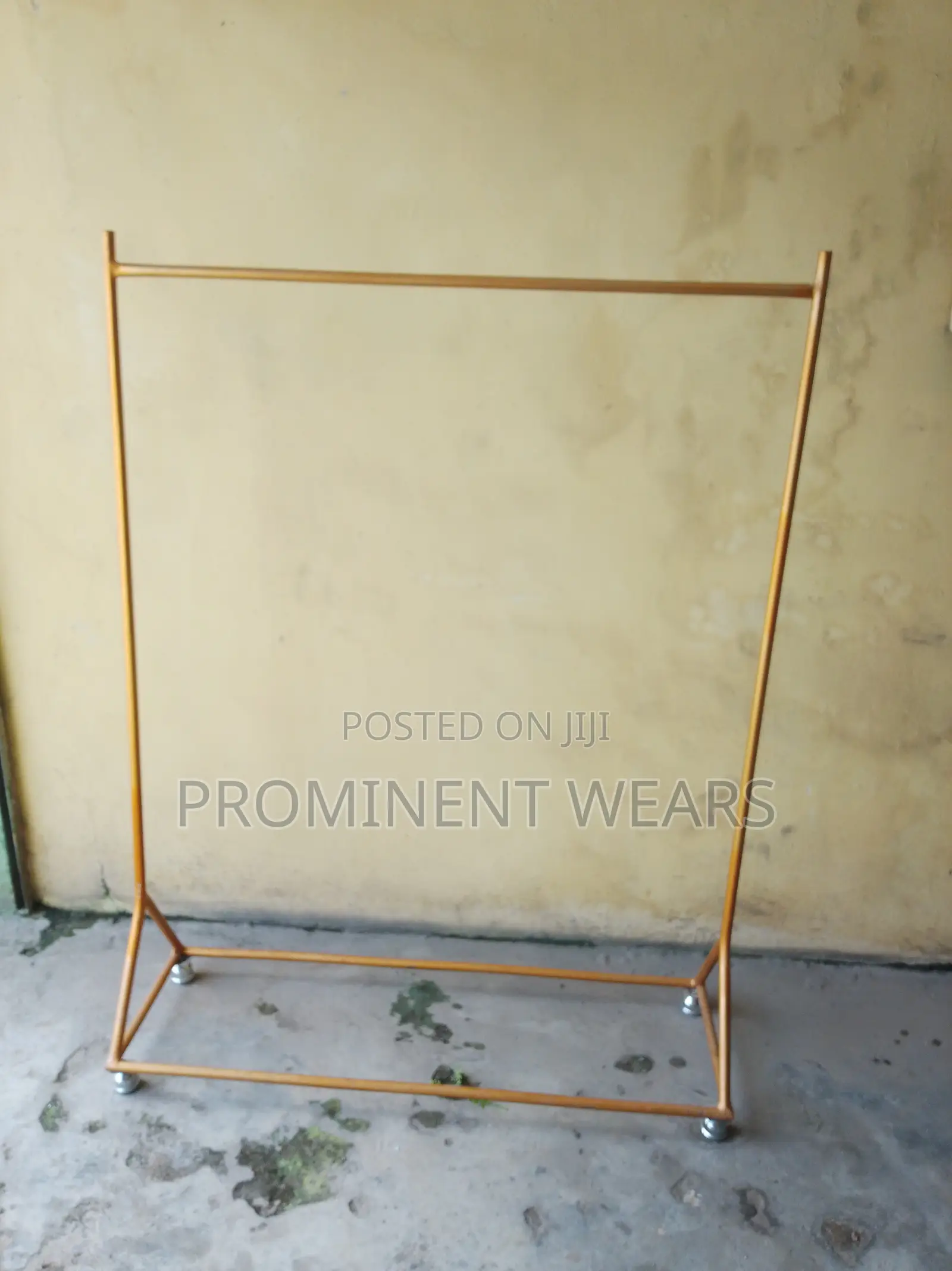Clothes Hanger