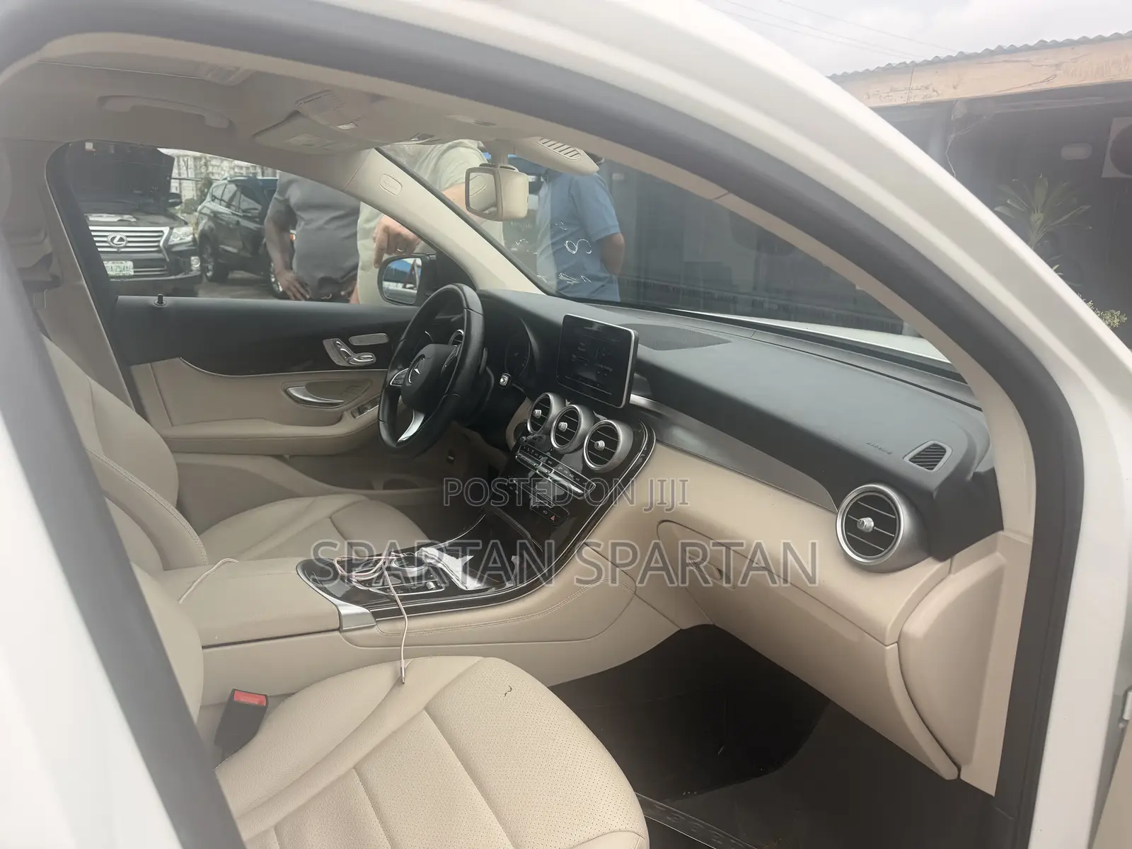 Mercedes-Benz GLC-Class 2017 White