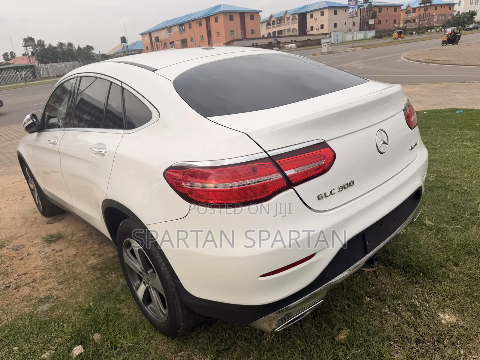 Mercedes-Benz GLC-Class 2017 White